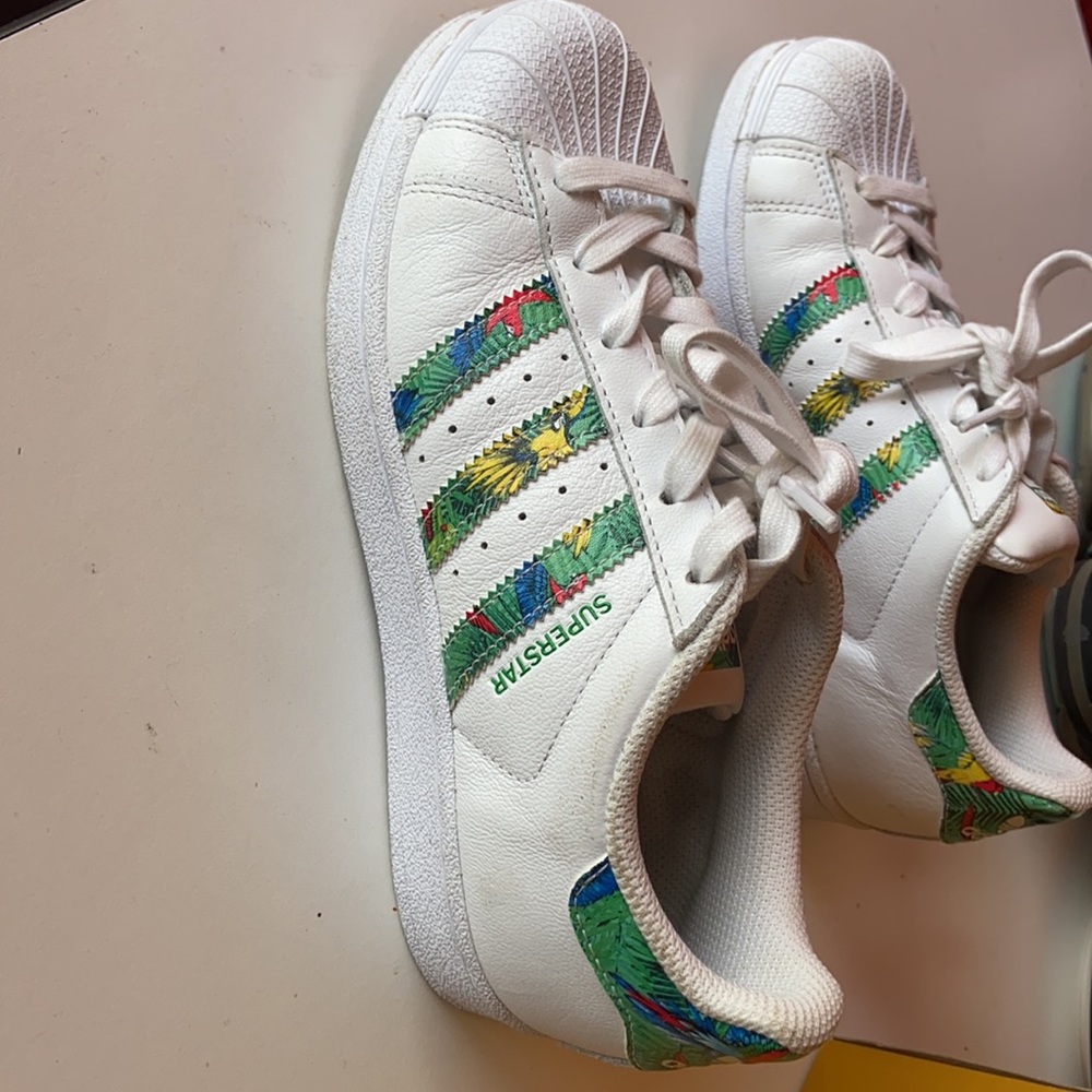 Adidas  superstar - Picture 2 of 5